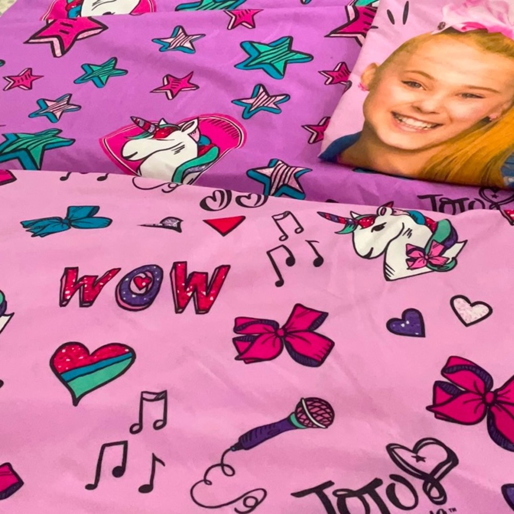 JoJo Nickelodeon twin sheet set.